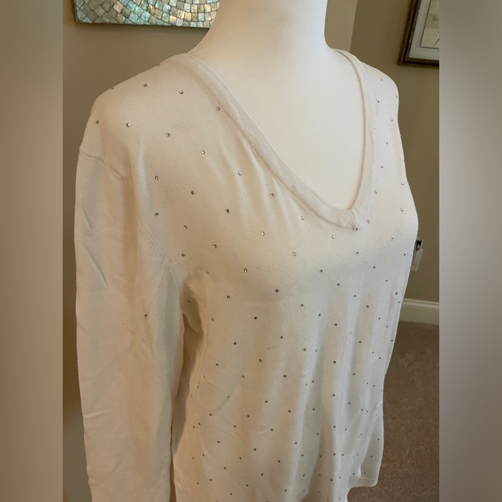 DKNY White Mini Rhinestone Holiday Fall Winter V-Neck Cotton Sweater